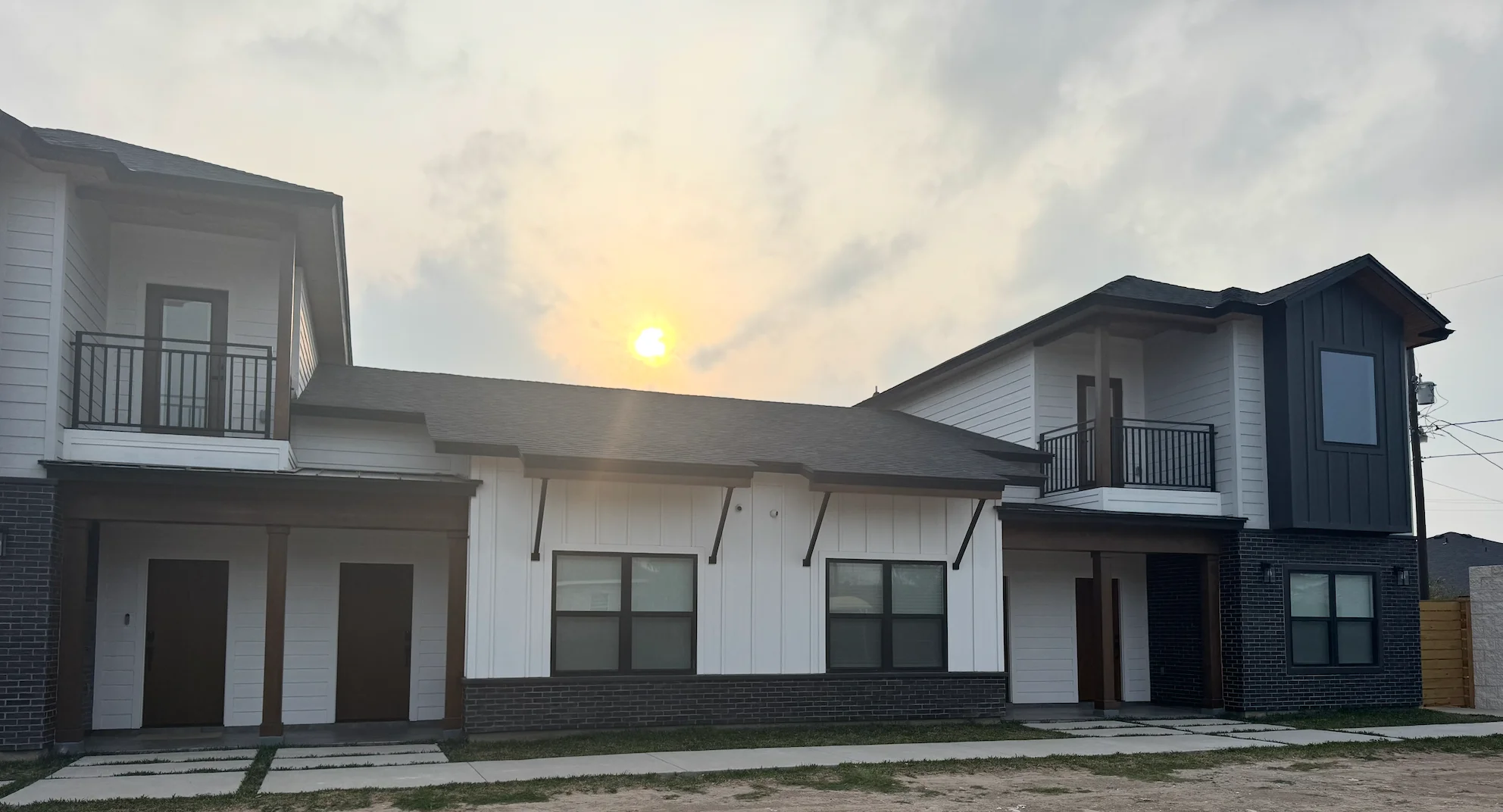 Port Isabel Townhome: 322 W Madison St