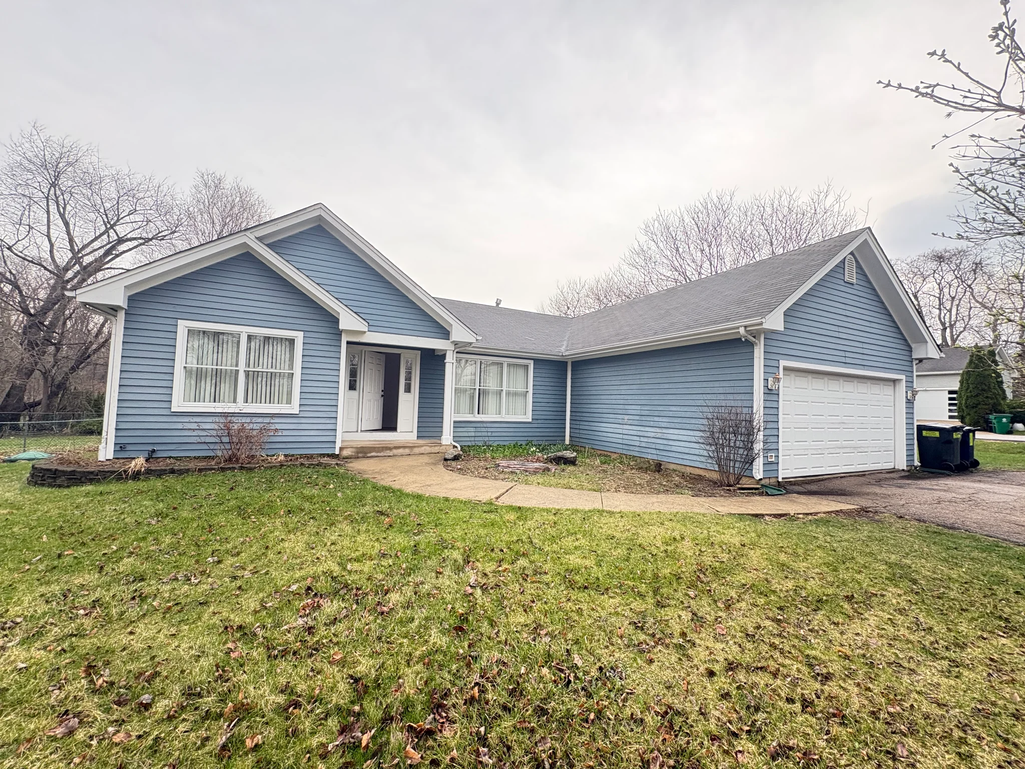 Itasca House: 6n730 Manor Ln