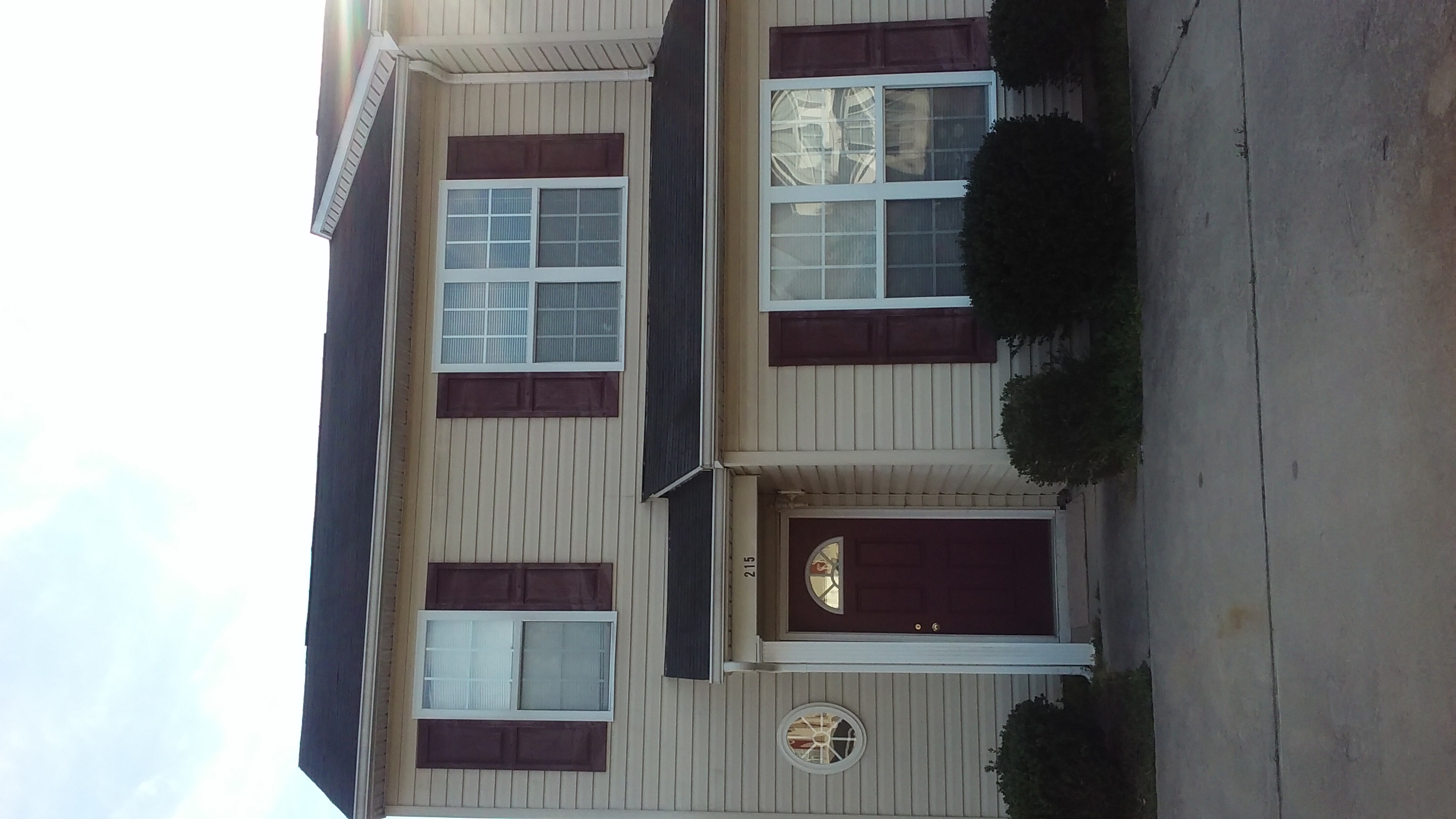 Lillington Townhome: 233 Anna St