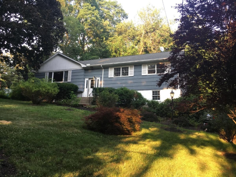 Ossining House: 58 Quakerbridge Road