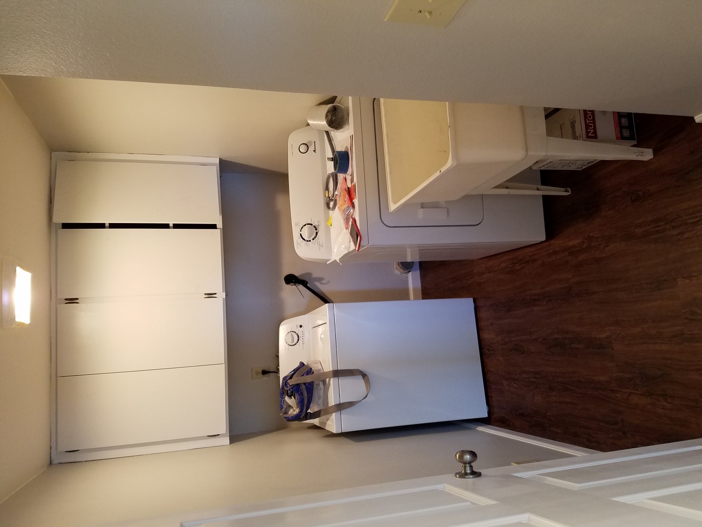 Updated 2/1 in great Neighborhood - Duplex property for rent with large back yard and updated finishes
