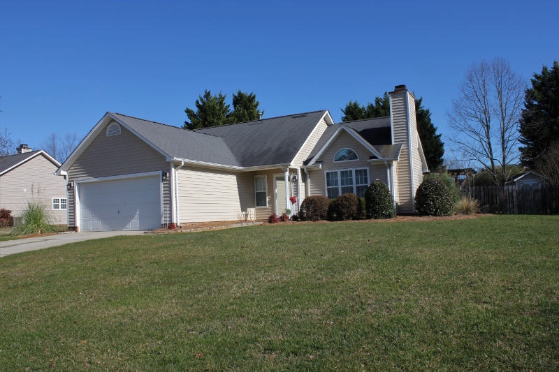 High Point House: 4310 KIRKSTONE DRIVE