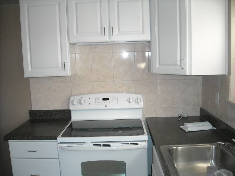 Staten Island House: 61 Furness Pl