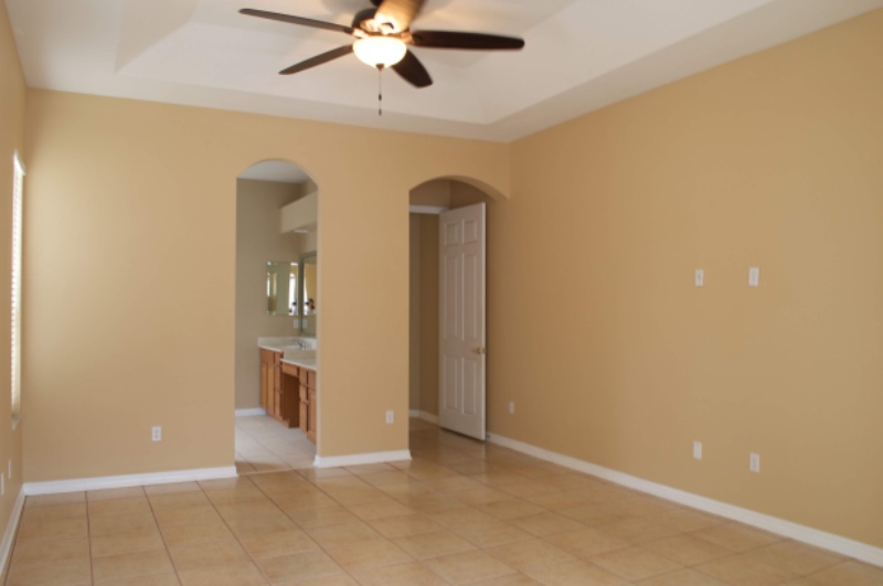 Sanford House: 6220 Hedgesparrows Ln