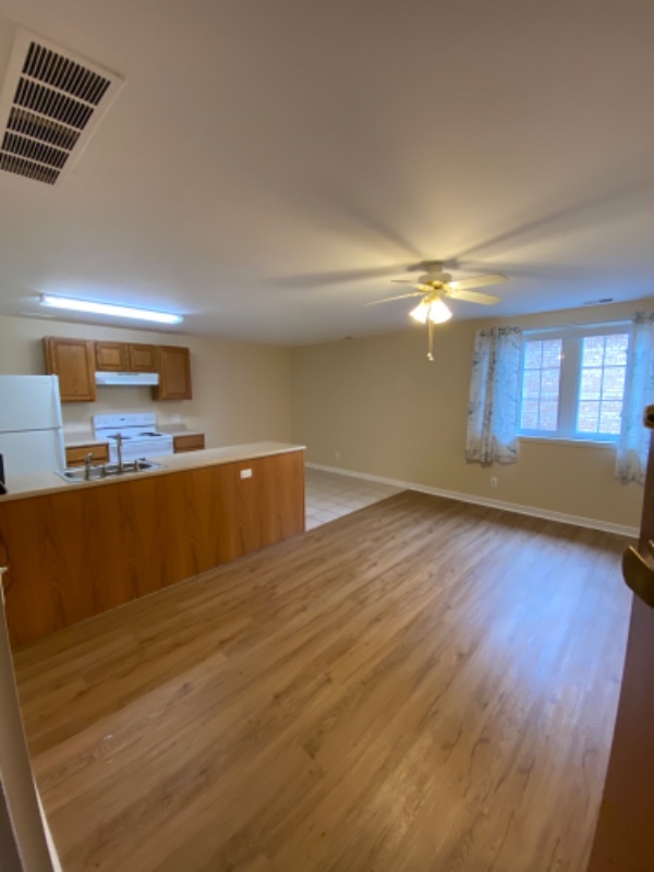 , 420 North St , 420 North St,