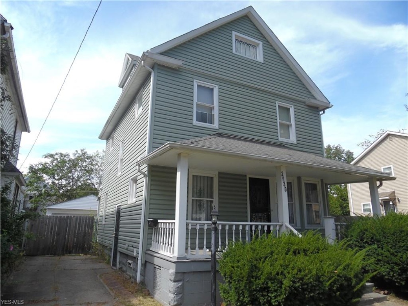 Cleveland House: 2930 E 121st Street