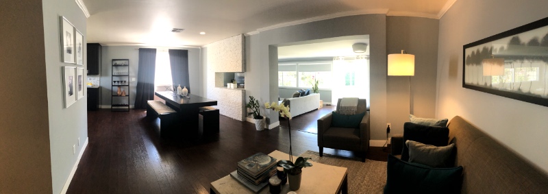 Woodland Hills House: 23330 Victory Blvd