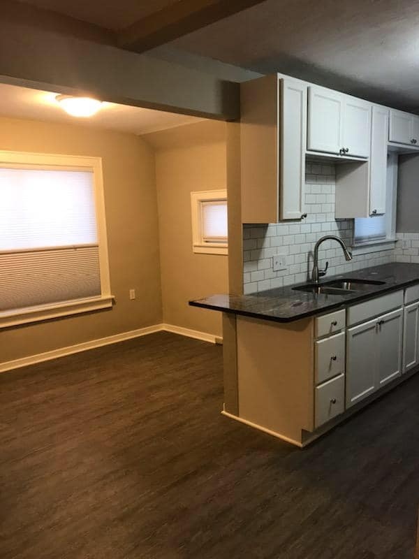 Griswold House: 69077 Lyman St