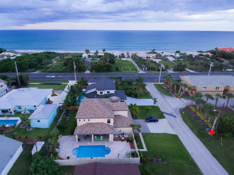 Indialantic House: 110 Poinsetta St