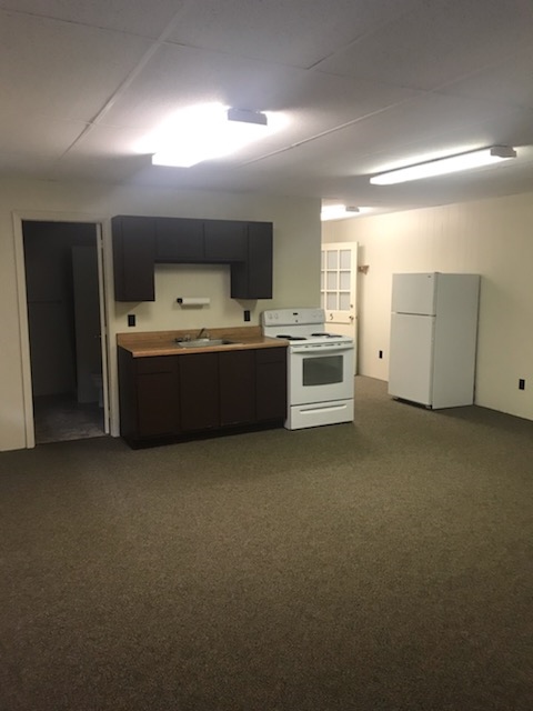 , 185 N Main St Apt 5 , 185 N Main St Apt 5,