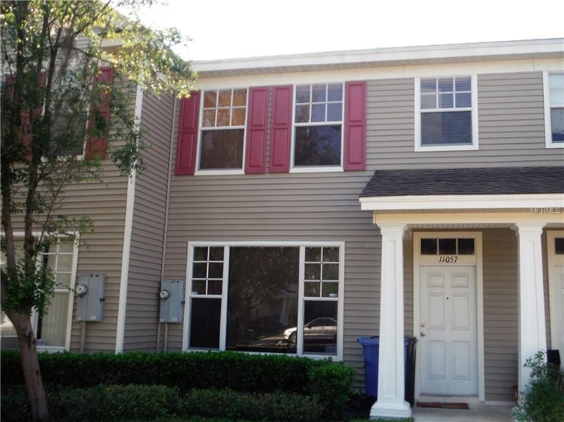 SEFFNER Townhome: 11057 BLACK SWAN CT