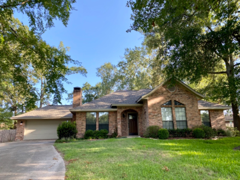 Lufkin House: 511 April Dr