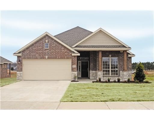 Cave Springs House: 1417 Gooseneck Ln