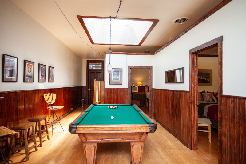 Livingston Condo: 119 S Main St