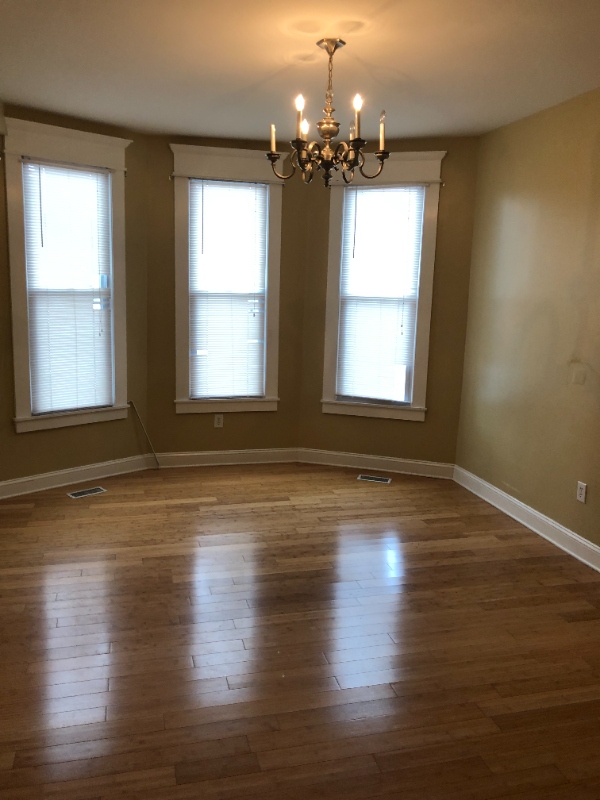 Huntington Apartment: 1534 3rd Ave