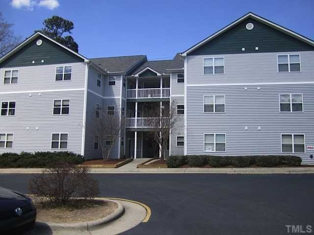 Raleigh Condo: 1430 Collegeview Ave