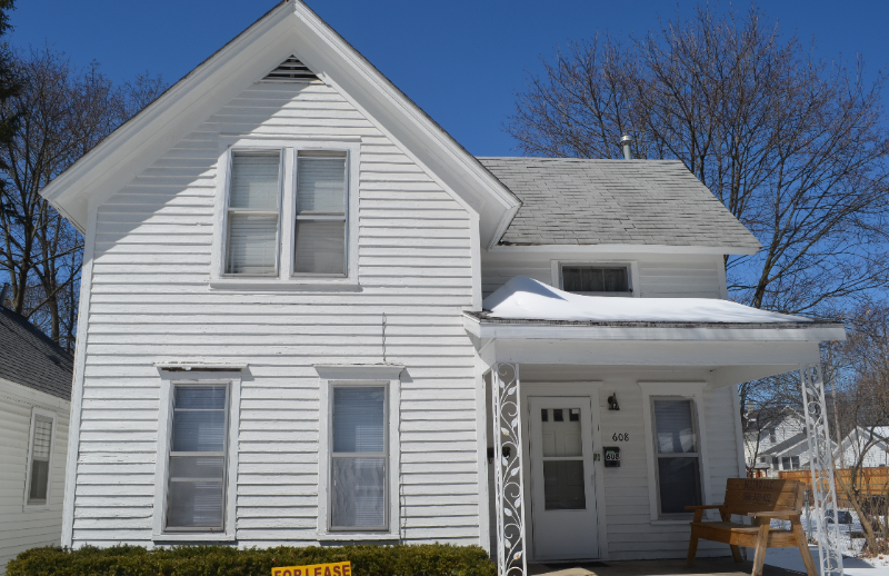 Mount Pleasant Multiplex: 608 S Franklin St