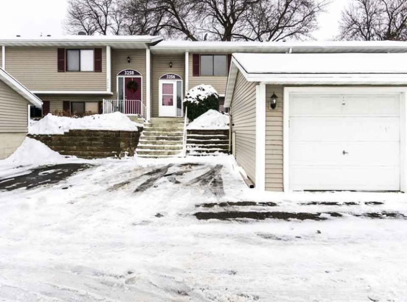 Eagan Townhome: 3256 Dodd Lane