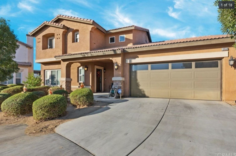 Victorville House: 13558 Deluvina Ct