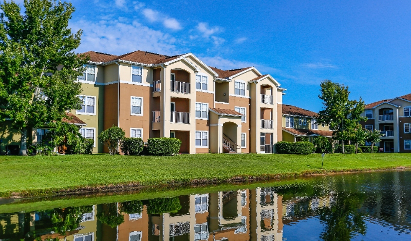 Orlando Apartment: 5975 Lake Pointe Villages Circle