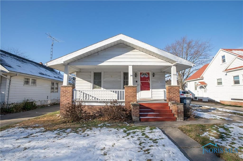 Toledo House: 1715 Perth St