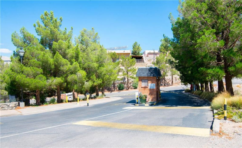 El Paso Condo: 4800 N Stanton St