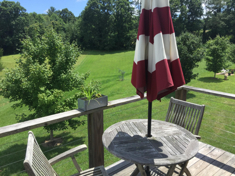 Mills River House: 345 Ray Hill Rd