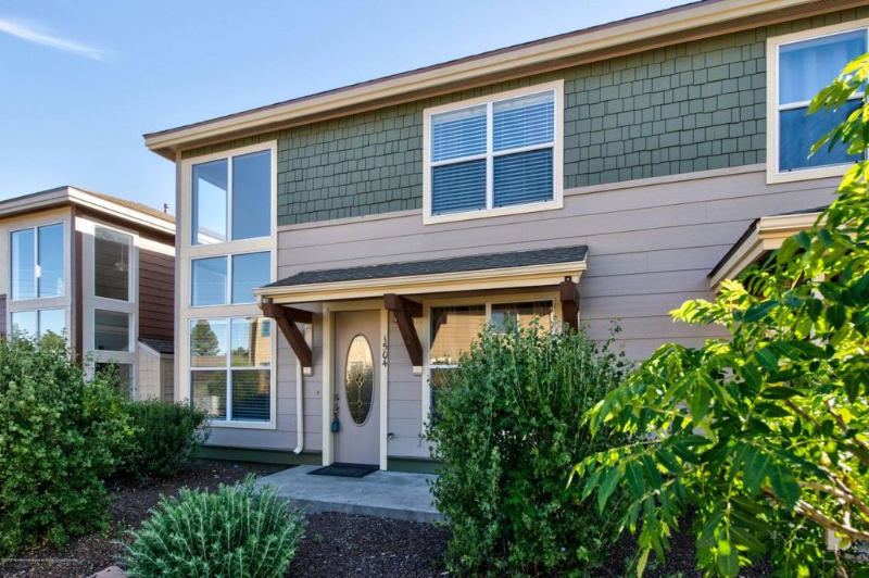 Flagstaff Townhome: 1504 E Helen Way