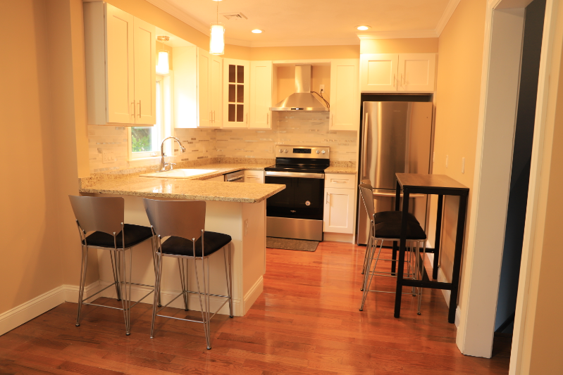 WALTHAM Apartment: 14 TURNER ST