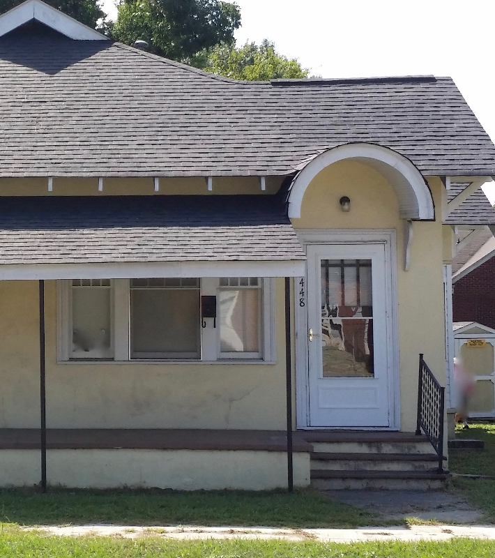 Batesburg Townhome: 448 West Railroad Avenue