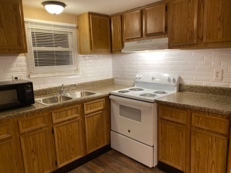 Knoxville Other: 833 Lovell Road