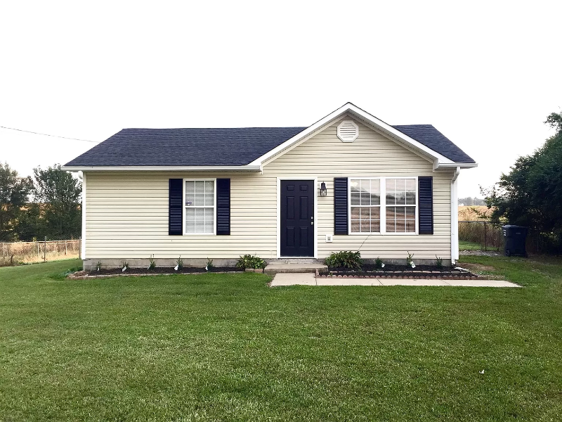 Oak Grove House: 209 Bumpus Mills Rd