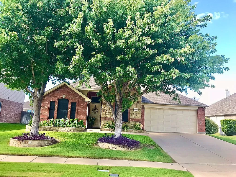 Mansfield House: 4405 Vista Glen Ct, Mansfield TX