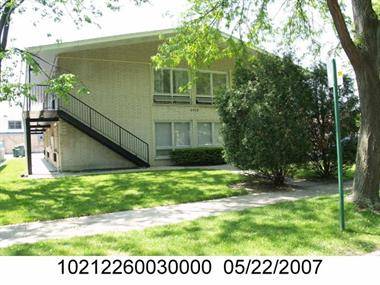 Skokie Apartment: 4855 Elm Street, Skokie