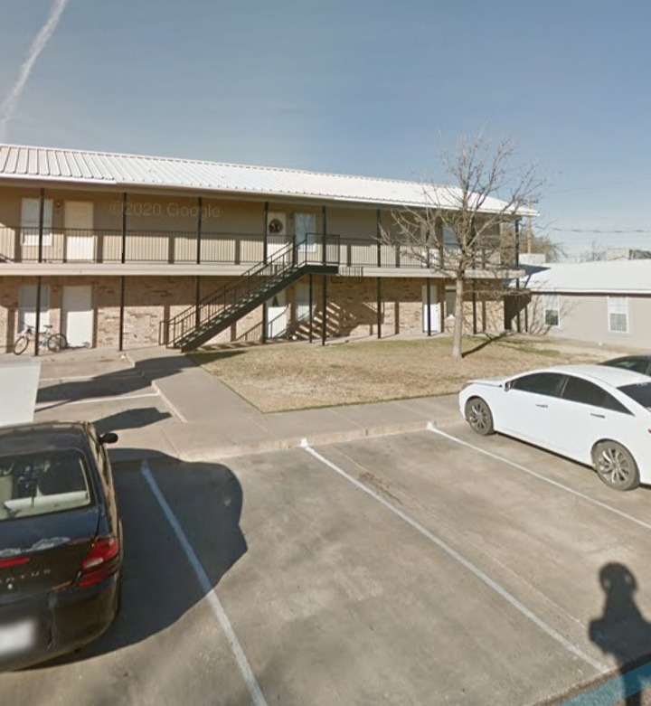 Canyon Apartment: 610 24th St