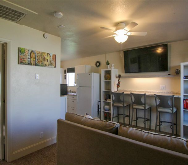 Redding House: 1561 Willis St