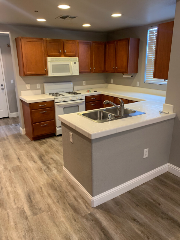 Sacramento Condo: 4800 Westlake Pkwy