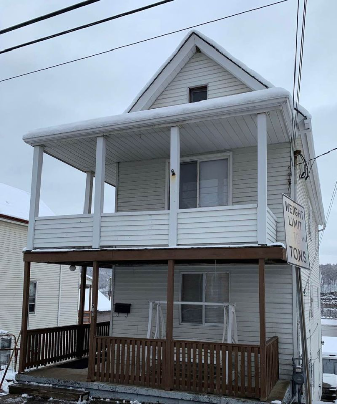 Donora Multiplex: 206 Thompson Ave