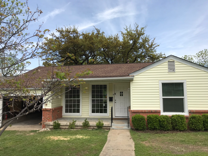 Ft Worth House: 2129 W Lotus Ave