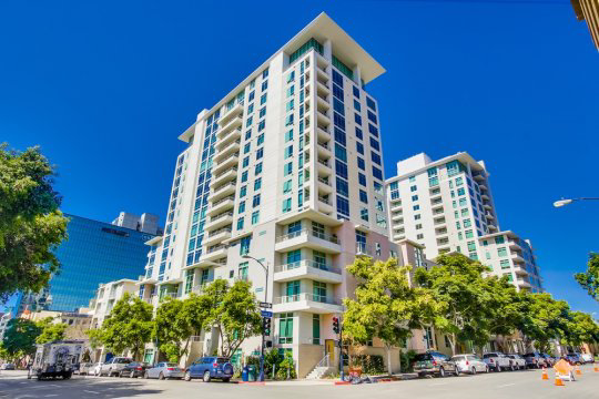 San Diego Condo: 425 W Beech