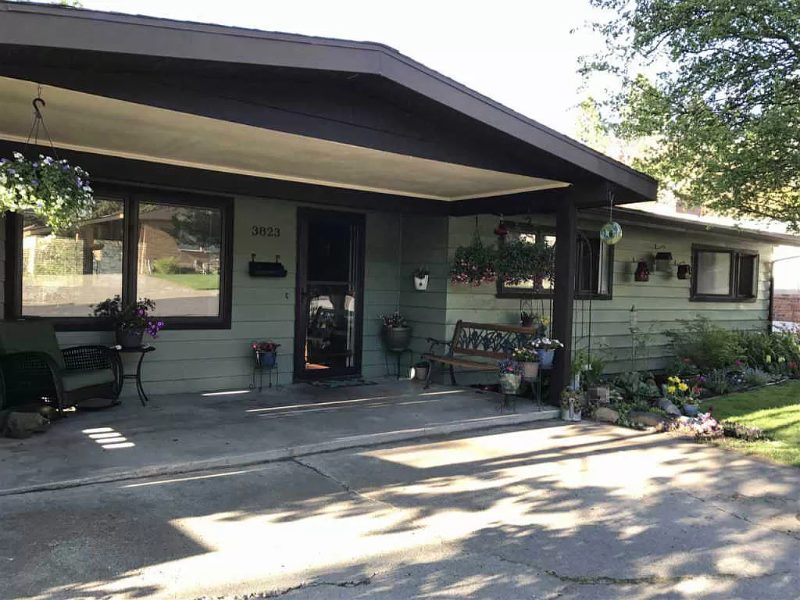 Spokane House: 3823 E 15th Ave