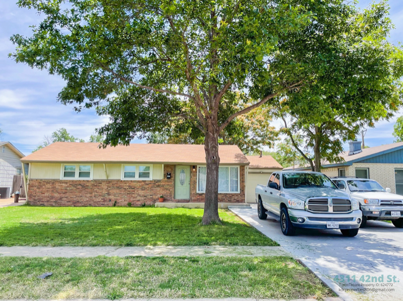 Lubbock House: 4311 42nd St
