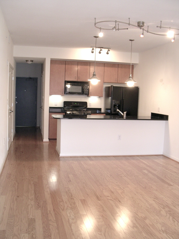 Washington Condo: 1001 L St NW