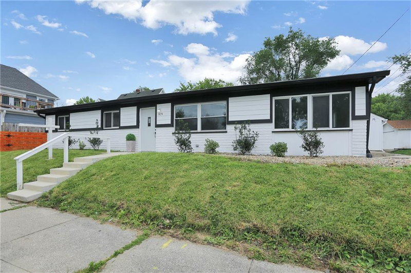 Indianapolis House: 919 Palmer St