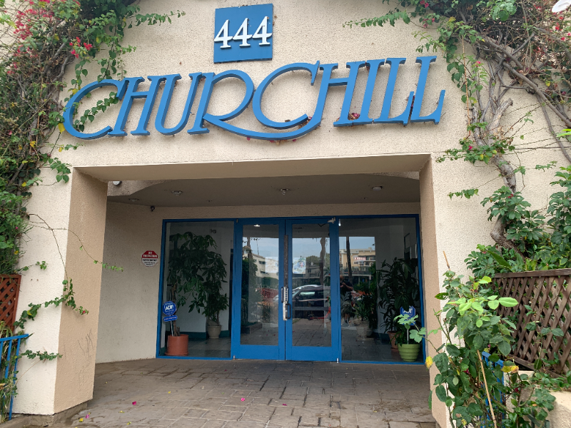 Los Angeles Apartment: 444 S Occidental Blvd