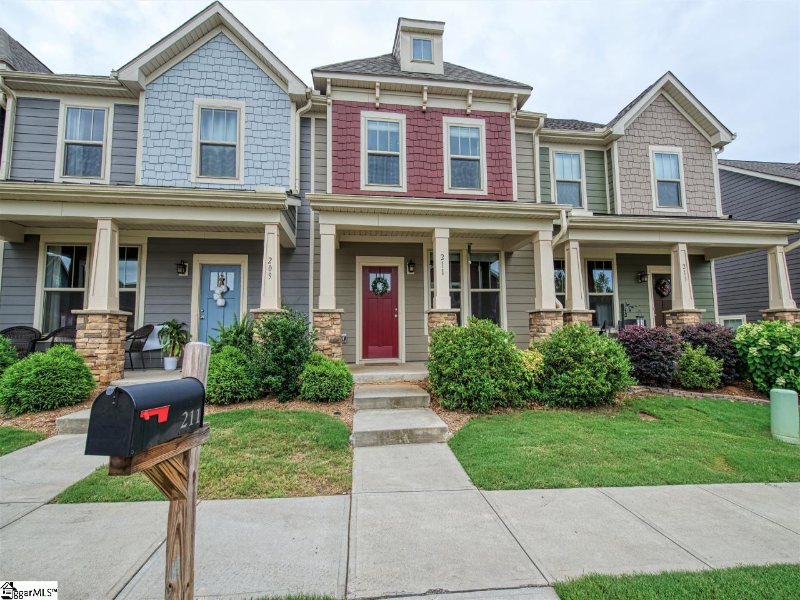 Greer Townhome: 211 Meritage St
