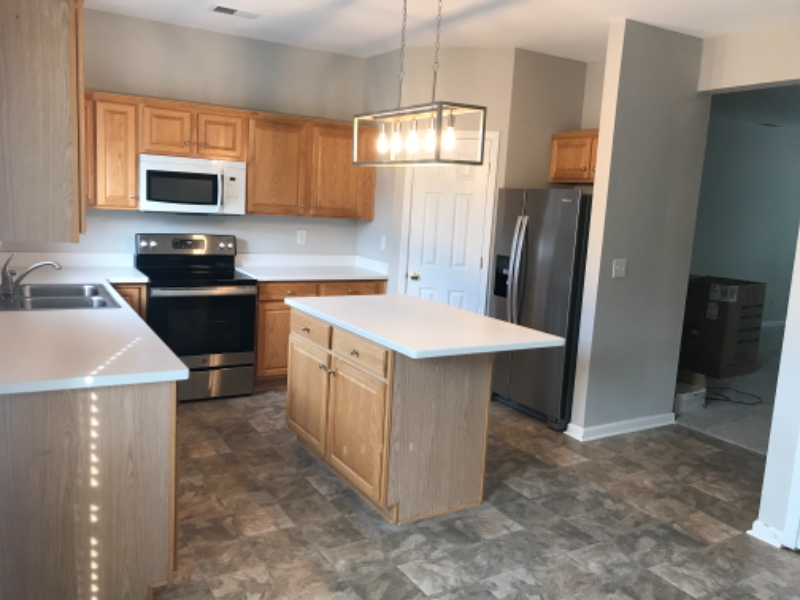 Cornelius Townhome: 16213 Peachmont Dr