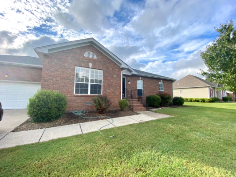 Gallatin House: 524 Autumndale Dr