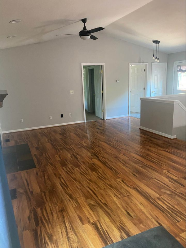 Linn Creek House: 247 Riley Ridge Ln