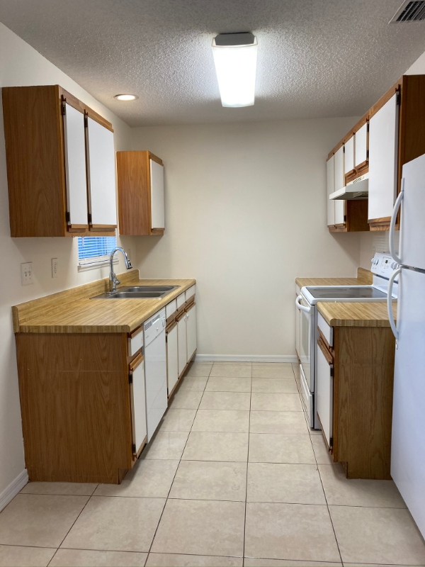 Vero Beach Apartment: 1210 6th Drive